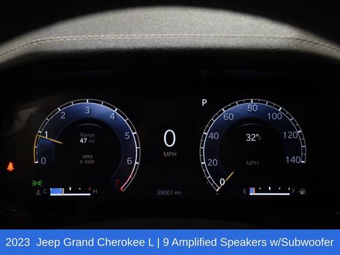 Used 2023 Jeep Grand Cherokee L Limited w/ Luxury Tech Group II image 11