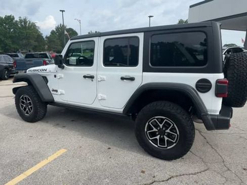 Used 2026 Jeep Wrangler Unlimited Rubicon AWD/4WD image 6