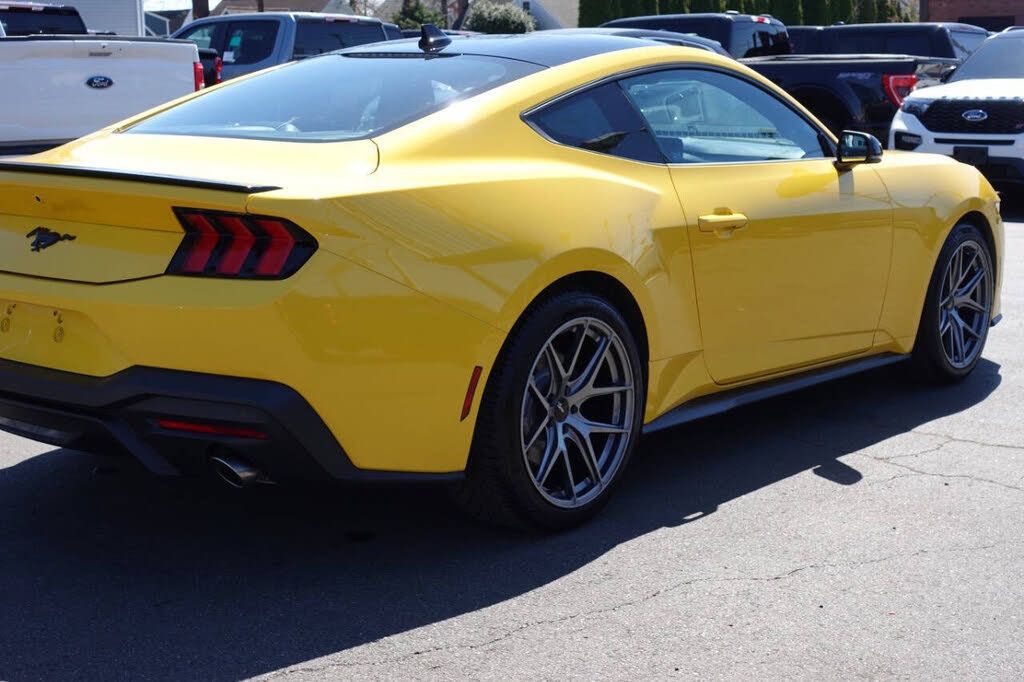 Used 2024 Ford Mustang Premium RWD image 12
