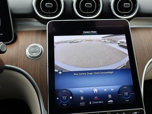 Used 2023 Mercedes-Benz C 300 4MATIC Sedan image 34