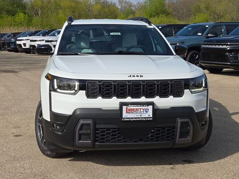 New 2026 Jeep Cherokee Laredo AWD/4WD image 5