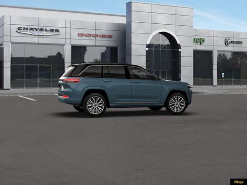 New 2026 Jeep Grand Cherokee Summit w/ Adv Protech Group IV AWD/4WD image 15