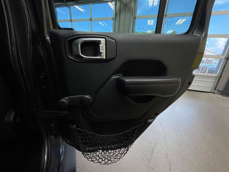 Used 2018 Jeep Wrangler Unlimited Sport AWD/4WD image 23