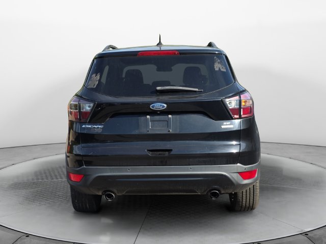 Used 2017 Ford Escape SE w/ Equipment Group 201A FWD image 4