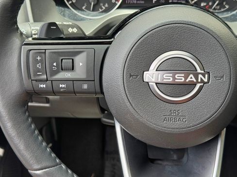 Used 2023 Nissan Rogue SV w/ SV Premium B Package FWD image 20