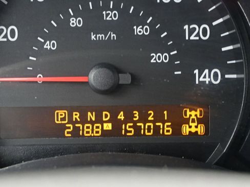 Used 2005 Nissan Titan LE w/ (U01) Nissan Navigation Pkg image 15