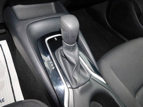 Used 2024 Toyota Corolla LE image 22