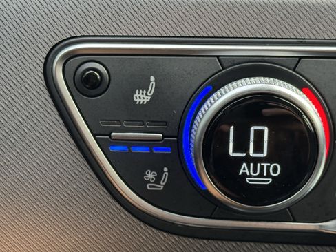 Used 2022 Audi A5 2.0T Premium Plus w/ Premium Plus image 14