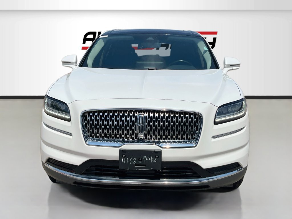 Used 2022 Lincoln Nautilus Reserve w/ Luxury Package FWD image 2