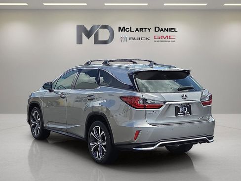 Used 2019 Lexus RX 350L FWD image 4