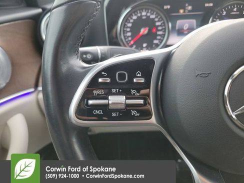 Used 2019 Mercedes-Benz E 300 4MATIC image 28