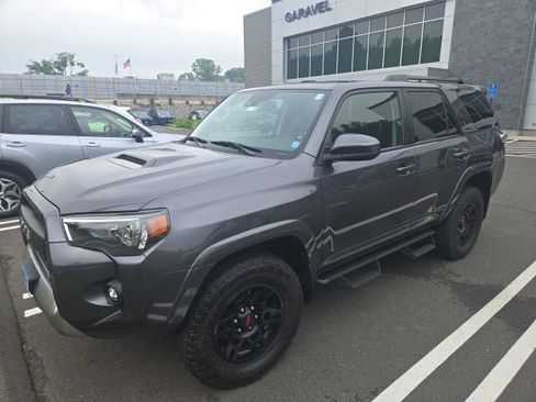 Used 2021 Toyota 4Runner TRD Off-Road AWD/4WD image 15