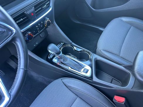 Used 2025 Buick Encore GX Preferred image 41