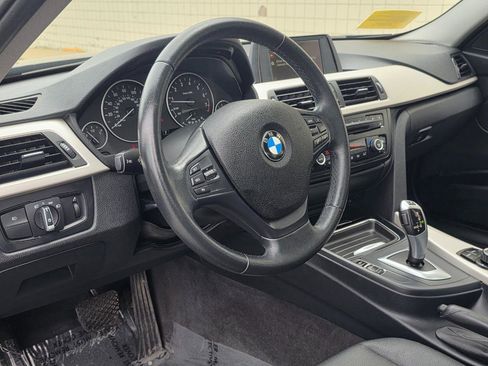 Used 2014 BMW 320i xDrive Sedan AWD/4WD image 10