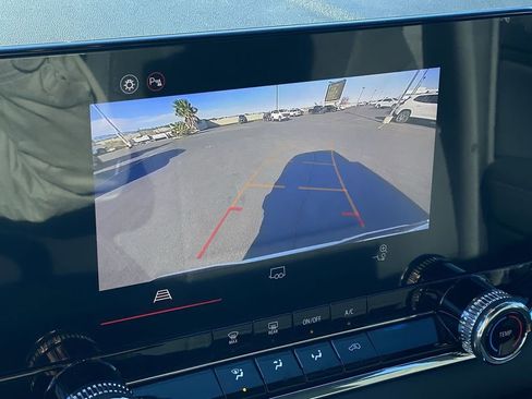 New 2026 GMC Canyon Elevation w/ LPO, Black Badging Package image 25