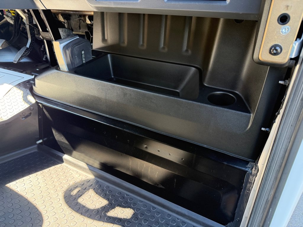 Used 2024 Chevrolet Brightdrop 600 w/ Commercial Equipment Package AWD/4WD image 22