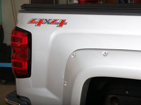 Used 2015 Chevrolet Silverado 1500 LT AWD/4WD image 20