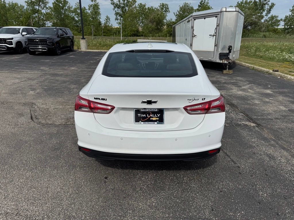 Certified 2022 Chevrolet Malibu LT FWD image 6