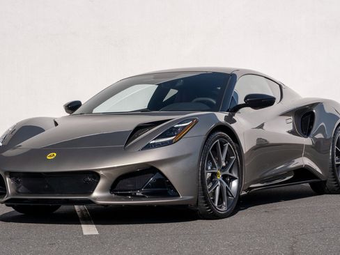 Used 2024 Lotus Emira First Edition image 9