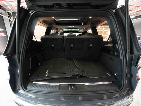 Used 2024 Jeep Grand Wagoneer Series III w/ Rear Seat Video Group 1 image 28
