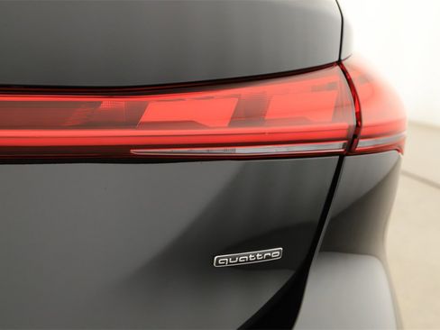 Certified 2025 Audi A5 2.0T Prestige w/ 19" Wheel Package image 30