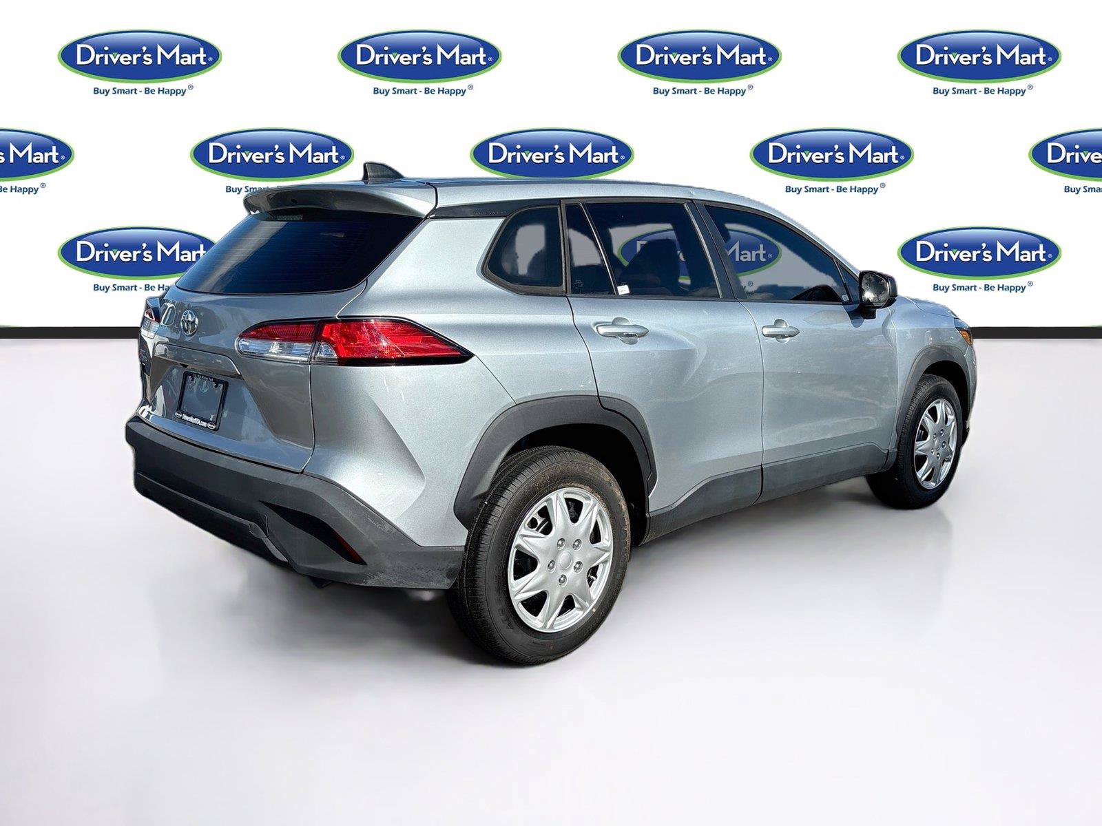 Used 2023 Toyota Corolla Cross L FWD image 7