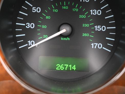 Used 1998 Jaguar XK8 Convertible image 20