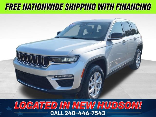 Used 2023 Jeep Grand Cherokee Limited AWD/4WD image 1
