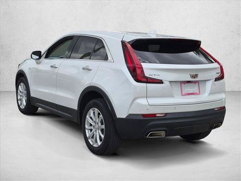 Used 2023 Cadillac XT4 Luxury w/ Driver Awareness Package FWD image 7