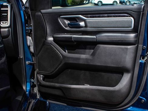Used 2022 RAM 1500 Big Horn AWD/4WD image 13