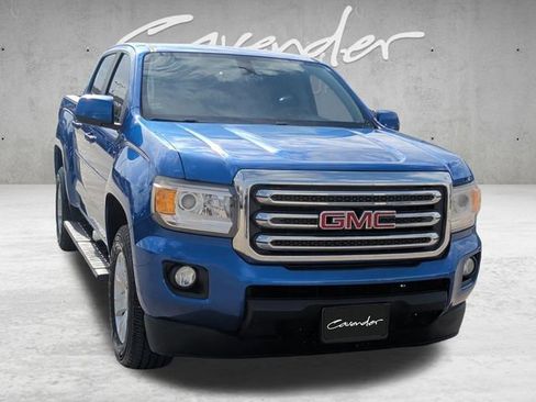 Used 2018 GMC Canyon SLE w/ SLE Convenience Package image 2