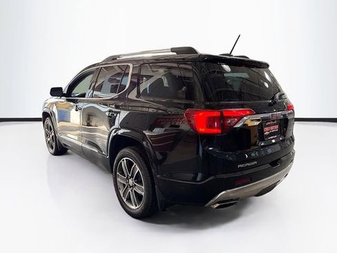 Used 2017 GMC Acadia Denali w/ Technology Package image 8