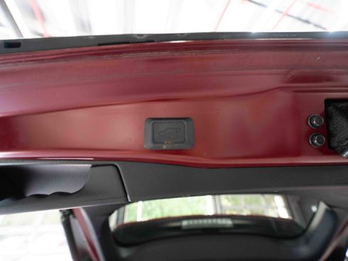 Used 2019 Toyota RAV4 XLE w/ Convenience Package AWD/4WD image 29