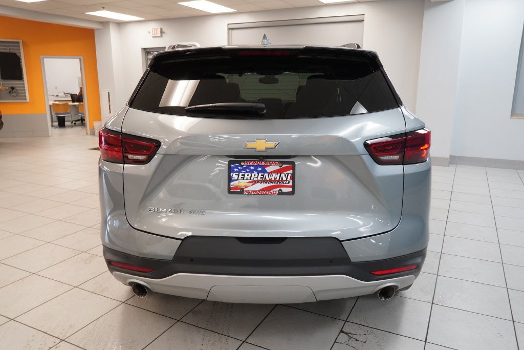 Used 2024 Chevrolet Blazer LT w/ LPO, Floor Liner Package AWD/4WD image 9