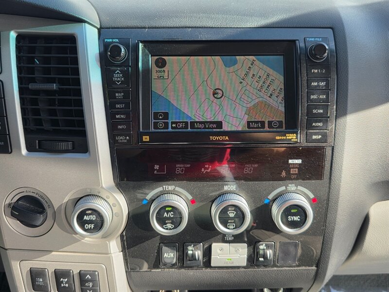 Used 2008 Toyota Sequoia Limited AWD/4WD image 21