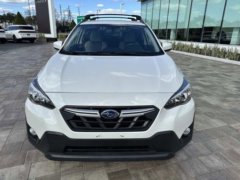 Used 2022 Subaru Crosstrek 2.0i Premium w/ Moonroof Package image 7
