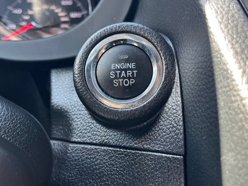 Used 2015 Subaru Forester 2.5i Touring w/ Eyesight & Navigation System AWD/4WD image 19
