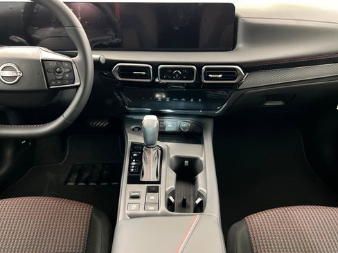 New 2026 Nissan Sentra SR image 13