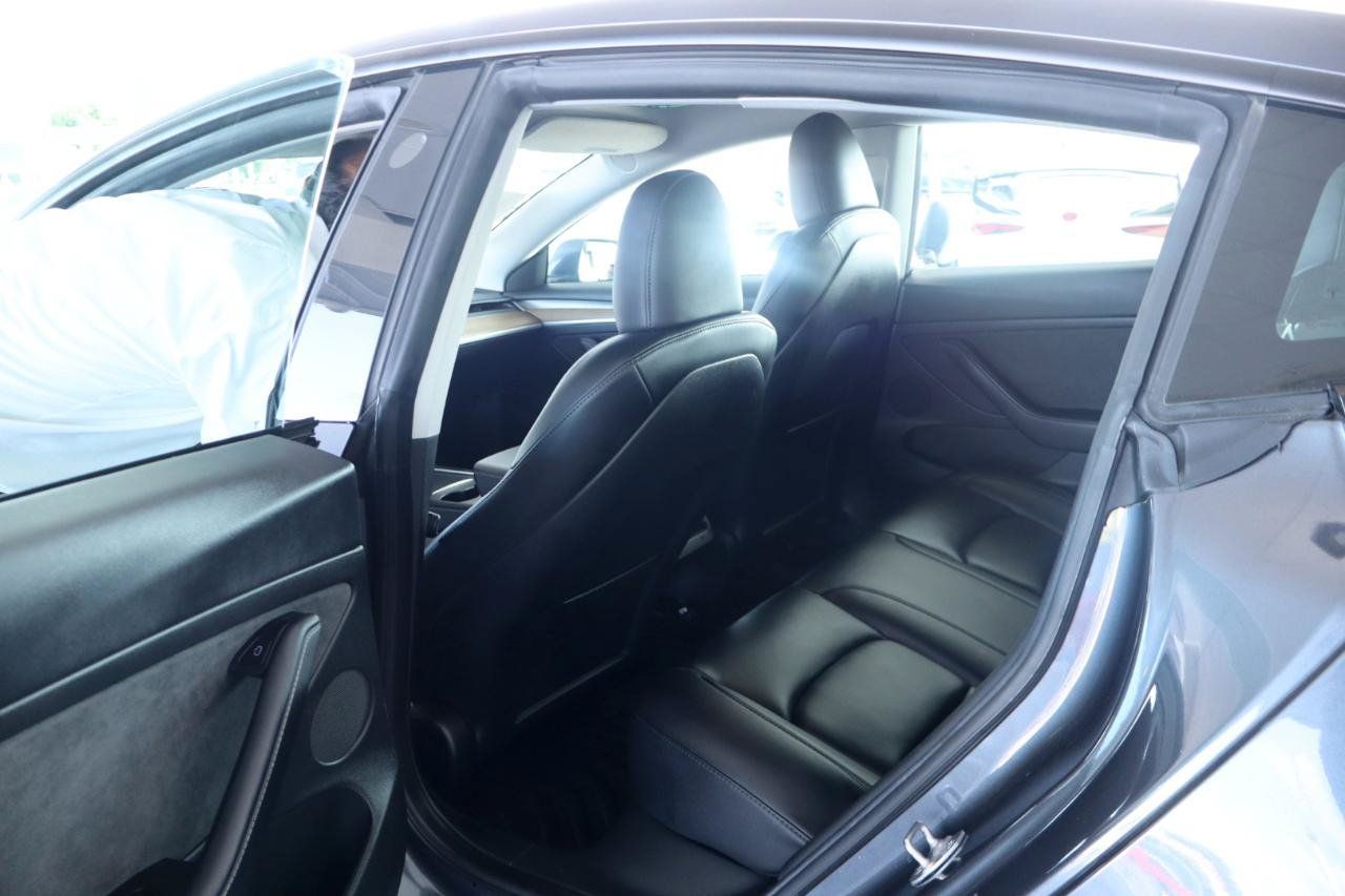 Used 2023 Tesla Model 3 Standard Range RWD image 28