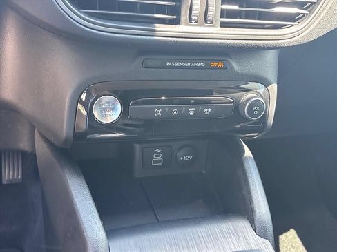 Used 2024 Ford Escape Active w/ Tech Pack #1 FWD image 18