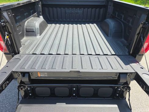 New 2026 GMC Sierra 1500 Denali w/ Denali Reserve Package AWD/4WD image 23