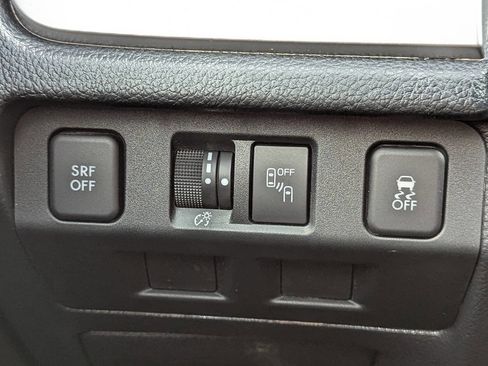 Used 2017 Subaru Forester 2.5i Premium image 25