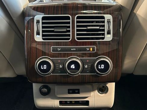 Used 2016 Land Rover Range Rover Long Wheelbase Supercharged image 37