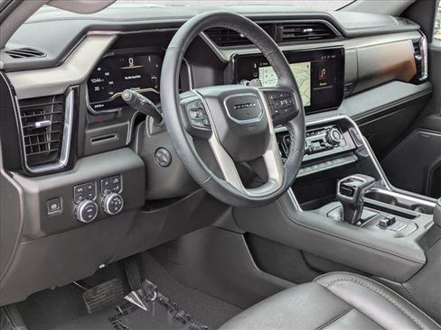 Used 2025 GMC Sierra 1500 Denali image 10