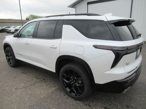 Certified 2024 Chevrolet Traverse RS w/ LPO, Floor Liner Package AWD/4WD image 7