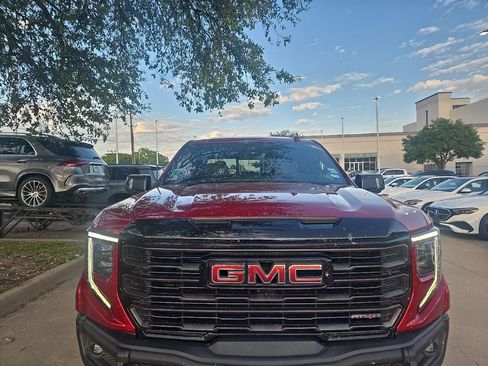 Used 2024 GMC Sierra 1500 AT4X image 3