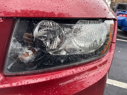 Used 2017 Jeep Compass High Altitude image 9