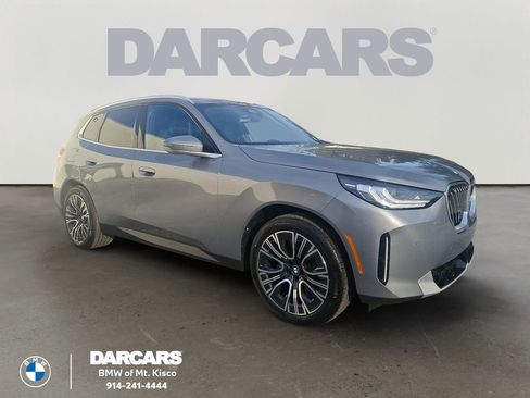 Certified 2025 BMW X3 xDrive30i w/ Convenience Package image 1