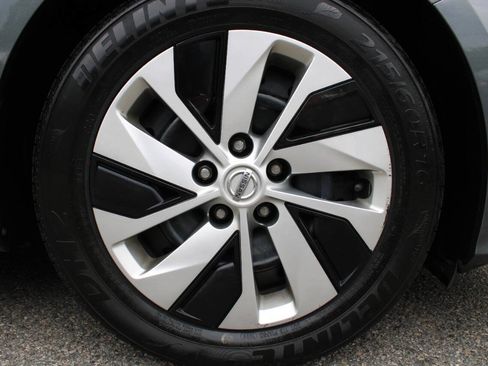 Used 2019 Nissan Altima 2.5 S FWD image 21