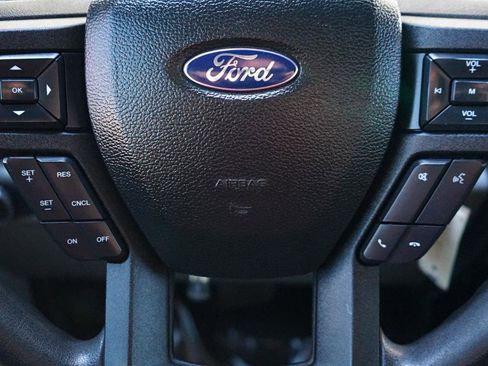 Used 2016 Ford F150 XLT AWD/4WD image 17